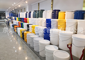 欧美性交毛茸茸自由吉安容器一楼涂料桶、机油桶展区